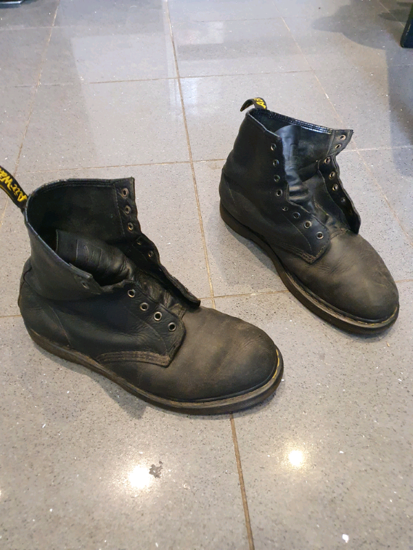 dr martens lifetime guarantee